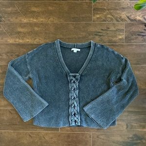 American Eagle - Cropped Flare Sleeve Sweater - Faux Lace Up - Medium - Grey